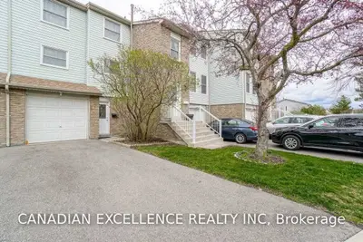 7-5878 Montevideo Road, Mississauga, ON L5N 2V5