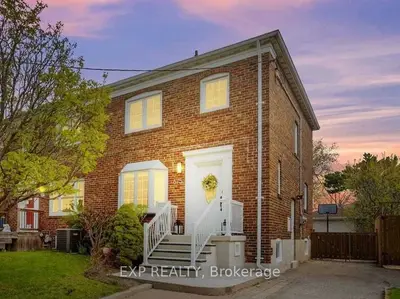 675 Beresford Avenue, Toronto W02, ON M6S 3C4
