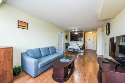710 Humberwood Boulevard 2105, Toronto W10, ON M9W 7J5