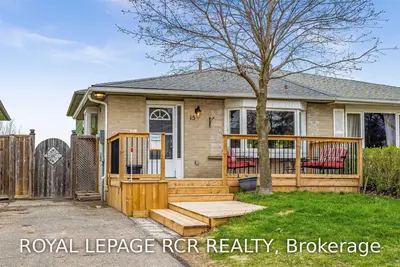 15 Feltre Avenue, Orangeville, ON L9W 3N8