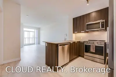 35 Watergarden Drive, Mississauga, ON L5R 1B2