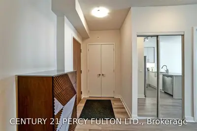 3975 Grand Park Drive 1210, Mississauga, On L5b 0k4