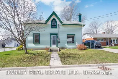 22 Sarah Street, Orangeville, ON L9W 2L8