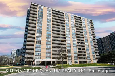 40 Panorama Court 810, Toronto W10, ON M9V 4M1