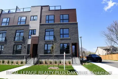 3225 New Street 5, Burlington, ON L7N 1M9