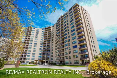 451 The West Mall Avenue 1521, Toronto W08, ON M9C 1G1