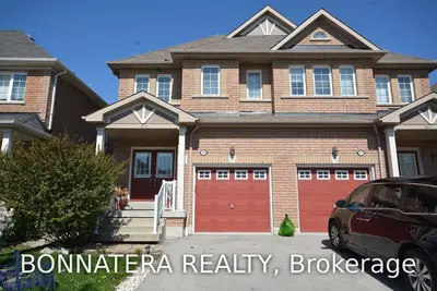 3979 Skyview Street, Mississauga, ON L5M 8A2
