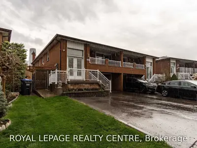 4082 Woodington Drive, Mississauga, ON L4Z 1K3