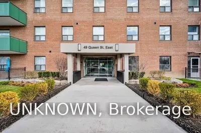49 Queen Street E 200, Mississauga, ON L5G 4N6