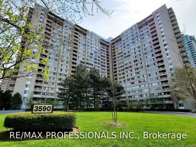 3590 Kaneff Crescent 905, Mississauga, ON L5A 3X3