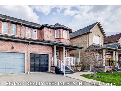 3044 Mcdowell Drive, Mississauga, ON L5M 6J4