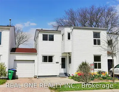 1429 Andros Boulevard, Mississauga, ON L5J 4K2