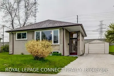 21 Hardwick Court, Toronto W08, ON M9C 4G5