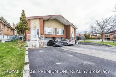 2657 Hortense Road, Mississauga, ON L5L 1V6