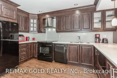 55 Barondale Drive 69, Mississauga, ON L4Z 3P9