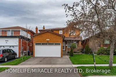 3138 Nawbrook Road, Mississauga, ON L4X 2V5