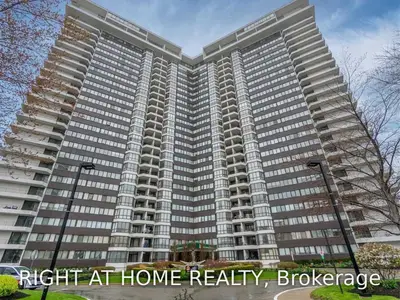 1333 Bloor Street 702, Mississauga, ON L4Y 3T6