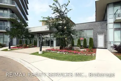 4655 Glen Erin Drive 903, Mississauga, On L5m 0z1