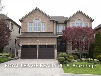 1407 Clearwater Crescent, Oakville, ON L6H 7J5