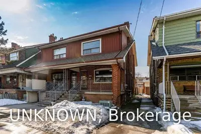 1822 Dufferin Street MAIN, Toronto W03, ON M6E 3P6