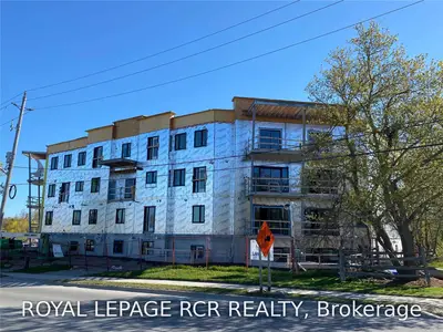 17 Centre Street 106, Orangeville, On L9w 7s6