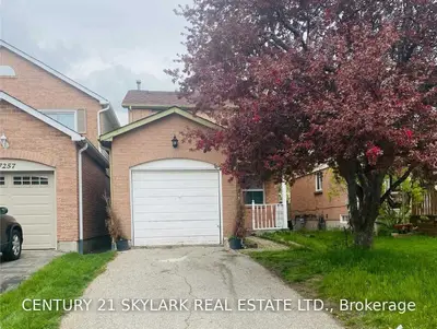 7255 Corrine Crescent, Mississauga, ON L5N 5C3