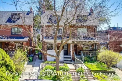 301 Garden Avenue, Toronto W01, ON M6R 1J4