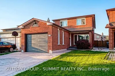 4315 Shelby Crescent, Mississauga, ON L4W 3X8