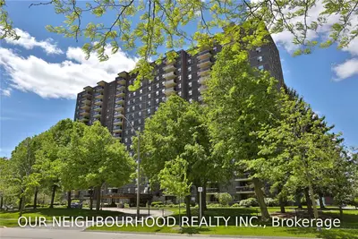 966 Inverhouse Drive 711, Mississauga, ON L5J 4B6