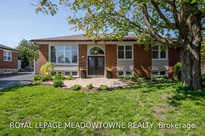 154 Tidey Avenue, Halton Hills, ON L7J 1V6
