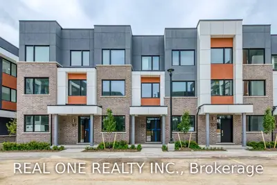 99 Grovewood Common, Oakville, ON L6H 7C4