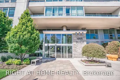 1055 Southdown Road 902, Mississauga, ON L5J 0A3