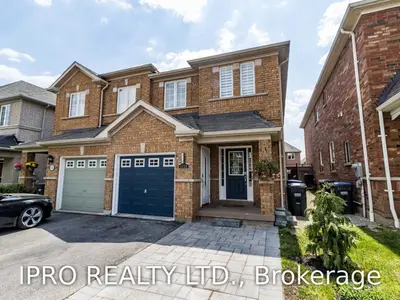 5228 Tresca Trail, Mississauga, ON L5M 0C9