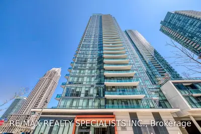 4099 Brickstone Mews 3102, Mississauga, ON L5B 3S2