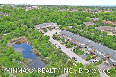 420 Riverstone Drive, Oakville, ON L6H 7M4