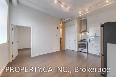 1496 Queen Street W Ph403, Toronto W01, ON M6K 1M4