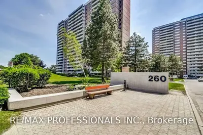 260 Scarlett Road 1108, Toronto W03, ON M6N 4X6