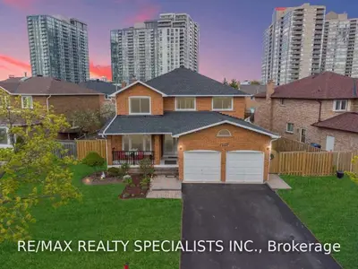4229 Via Russo Court, Mississauga, ON L5B 3P2