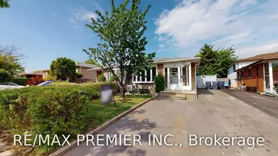 3486 Oakglade Crescent, Mississauga, ON L5C 1X5