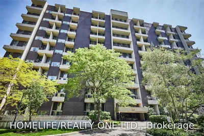 60 Southport Street 116, Toronto W01, ON M6S 3N4