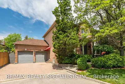 6635 Snow Goose Lane, Mississauga, ON L5N 5H9