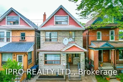 44 Geoffrey Street, Toronto W01, ON M6R 1P3