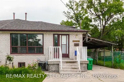 7120 Harwick Drive, Mississauga, ON L4T 3A4