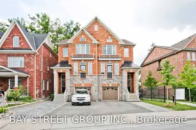 158 Bob Yuill Dr Street, Toronto W05, ON M9M 0C3