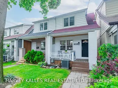 104 Rosethorn Avenue, Toronto W03, ON M6N 3L1