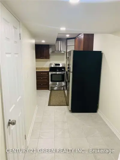 346 English Mill Court Bsmt, Milton, ON L9E 0A4