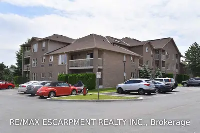 3050 Pinemeadow Drive 21, Burlington, ON L7M 3X5