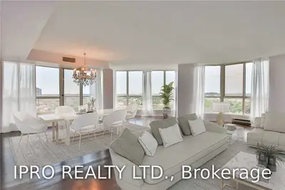 55 Kingsbridge Garden Circle #902, Mississauga, ON L5R 1Y1