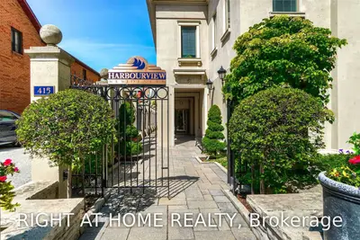 415 Locust Street 501, Burlington, ON L7S 2J2