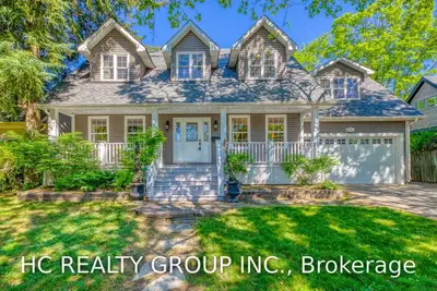 133 Burnet Street, Oakville, ON L6K 1C3